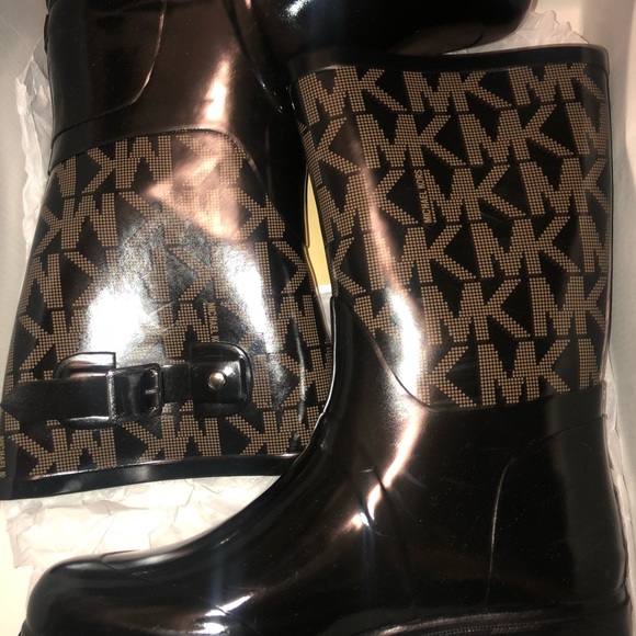 Michael Kors Rain boots - Picture 2 of 2